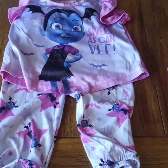 Assorted toddler bundle - Picture 4 of 7